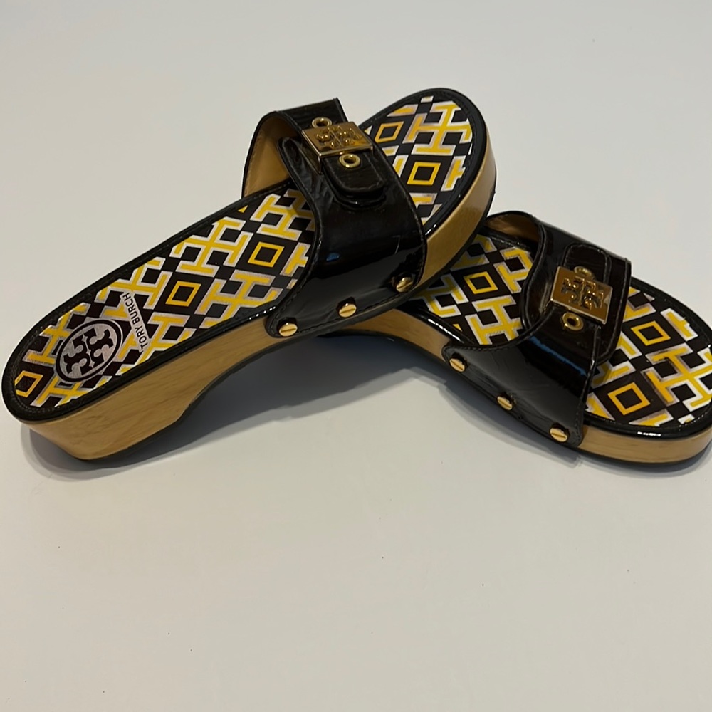 Tory Burch Dixon sz 6 wooden flip flop